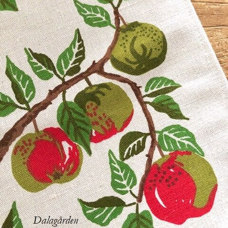 JD-10 ヨブス リネンランナー ADAM りんごの木 | ダーラナガーデン