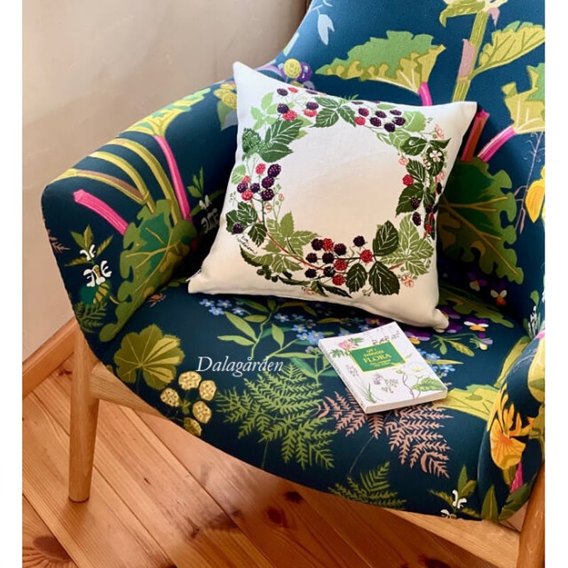 ヨブス（jobs）クッション　2つ fit=scale-down,w=1200