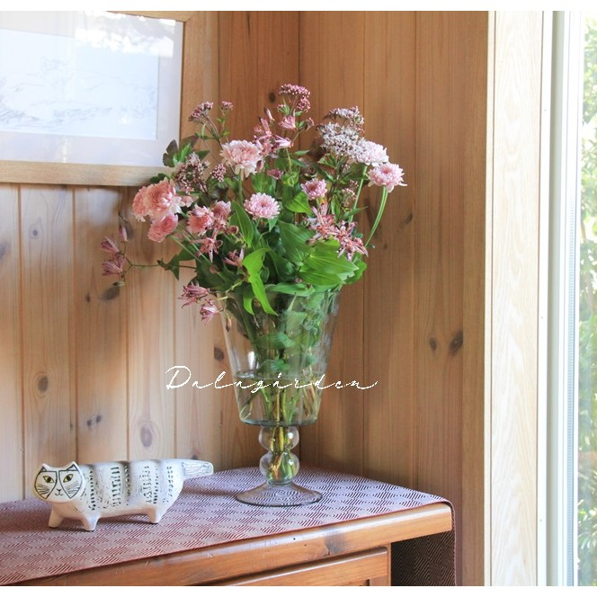 VL-05 ヴェクスボリン テーブルランナー Rutigstrandråg borde