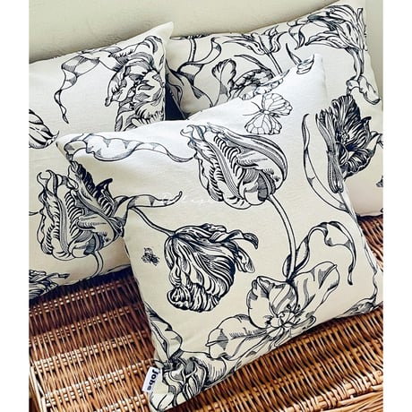 ヨブス（Jobs） クッション JOBS ヨブス クッション