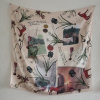 printed scarf〈馬と球根花〉