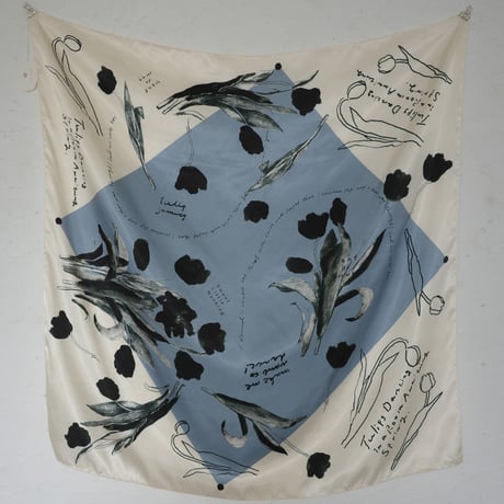 printed scarf 馬と球根花 | vent de moe printed scarf 馬と球根花/vent de moe – MELKIIISMYPOESY