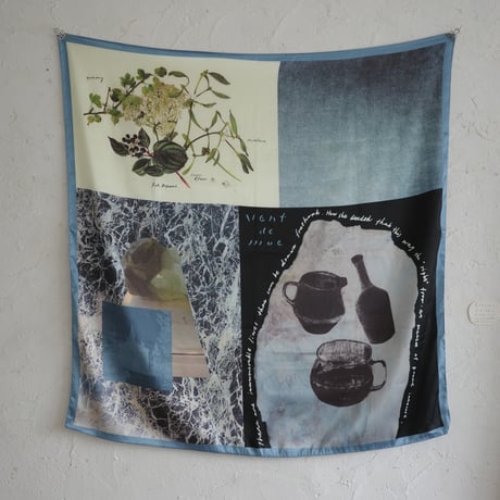 printed scarf 馬と球根花 | vent de moe printed scarf 馬と球根花/vent de moe – MELKIIISMYPOESY