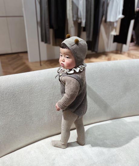 Baby fluffy pompom bonnet