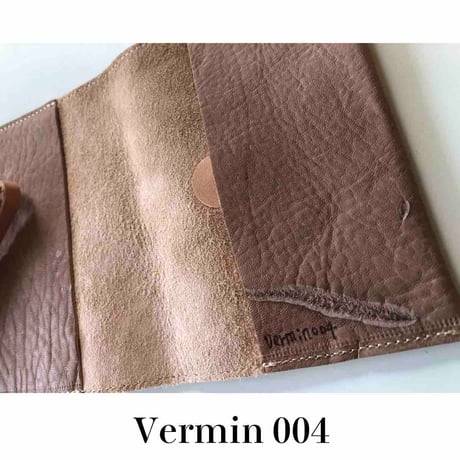 Vermin　serial number004 害獣という名のbook cover