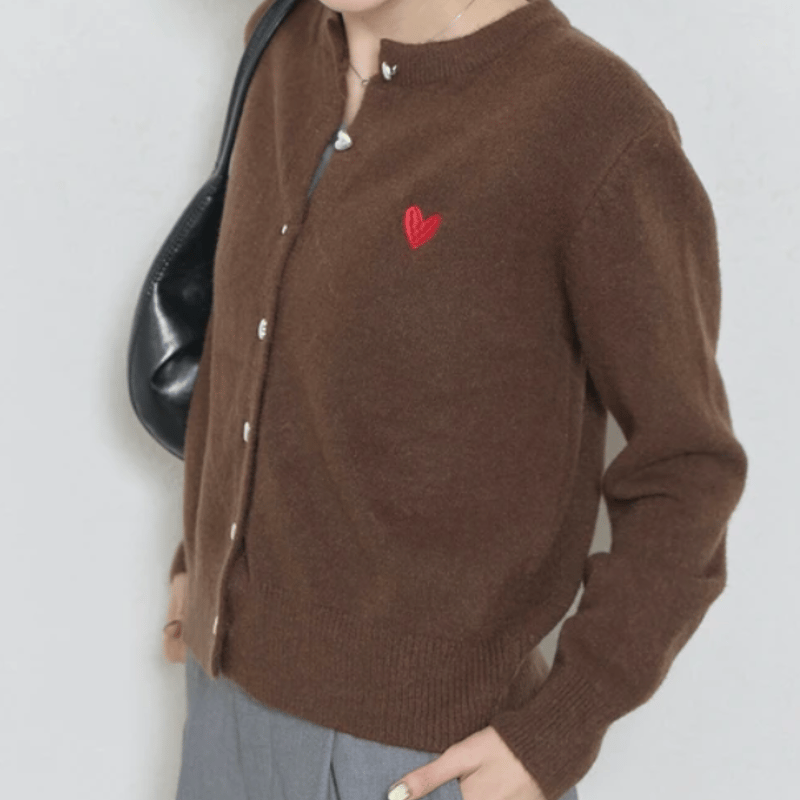 ハート刺繍＆ボタンカーディガン | Minayo Select