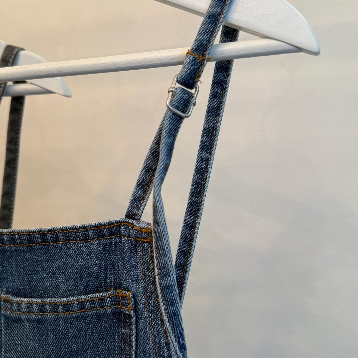 425 バーバリー 裏地チェック仕様クロスストラップデニムサロペット38 フロントジップストラップデザインデニムサロペット | Minayo Select