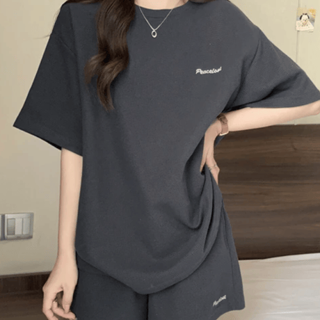 半袖Tシャツショートパンツセットアップ