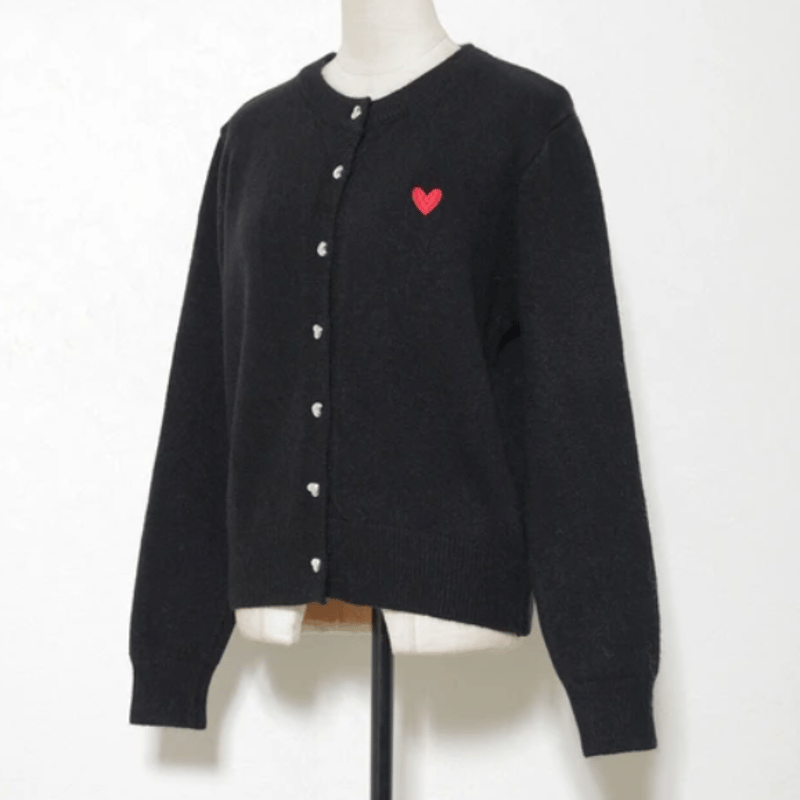 ハート刺繍＆ボタンカーディガン | Minayo Select