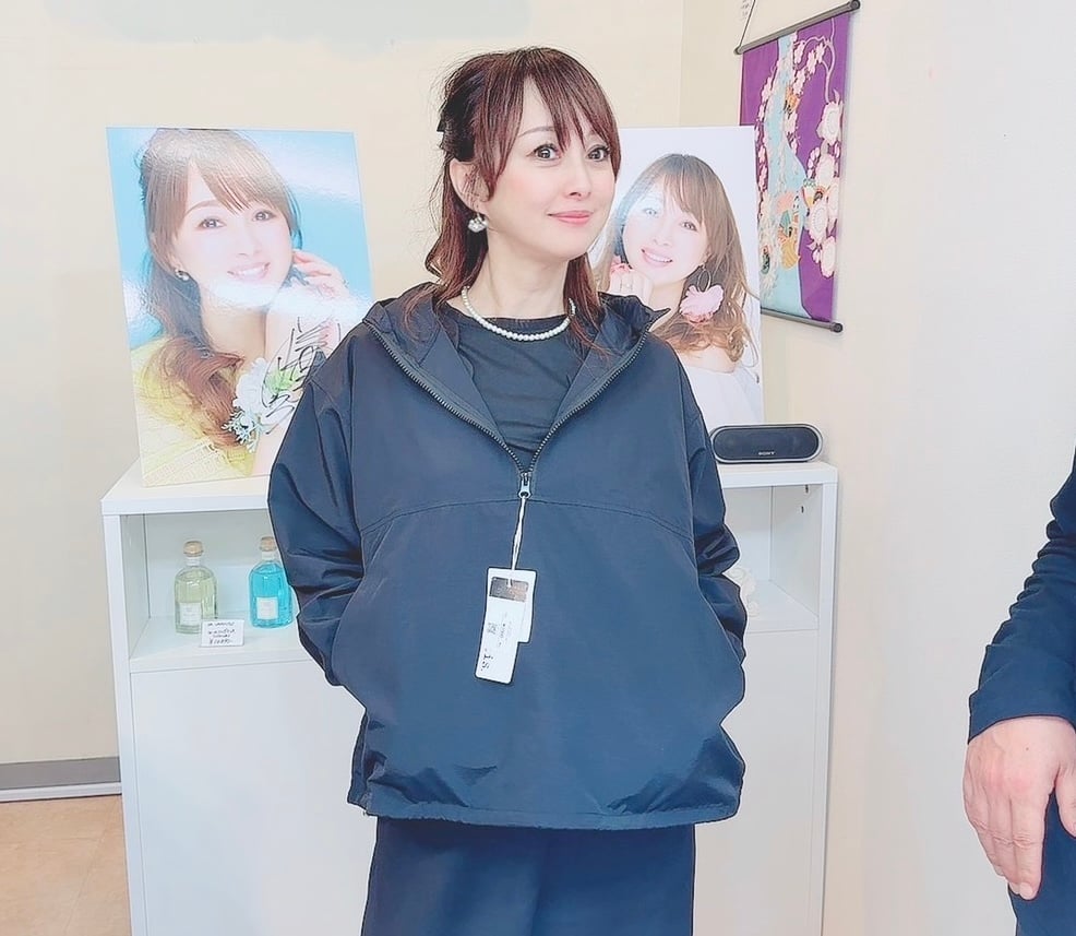 美品✨ machatt マチャット ナイロンアノラックパーカー ゆったり白 1枚持っておけば安心のナイロンアノラックパーカー | 渡辺美奈代