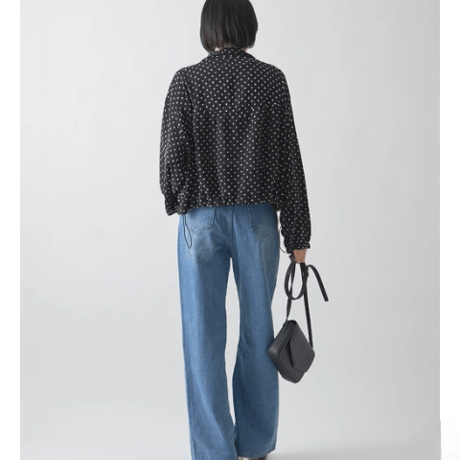 ドット刺繍ジップアップブルゾン