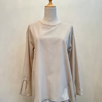 【SUMMER SALE】ラッシュガード後ろねじりブラウス