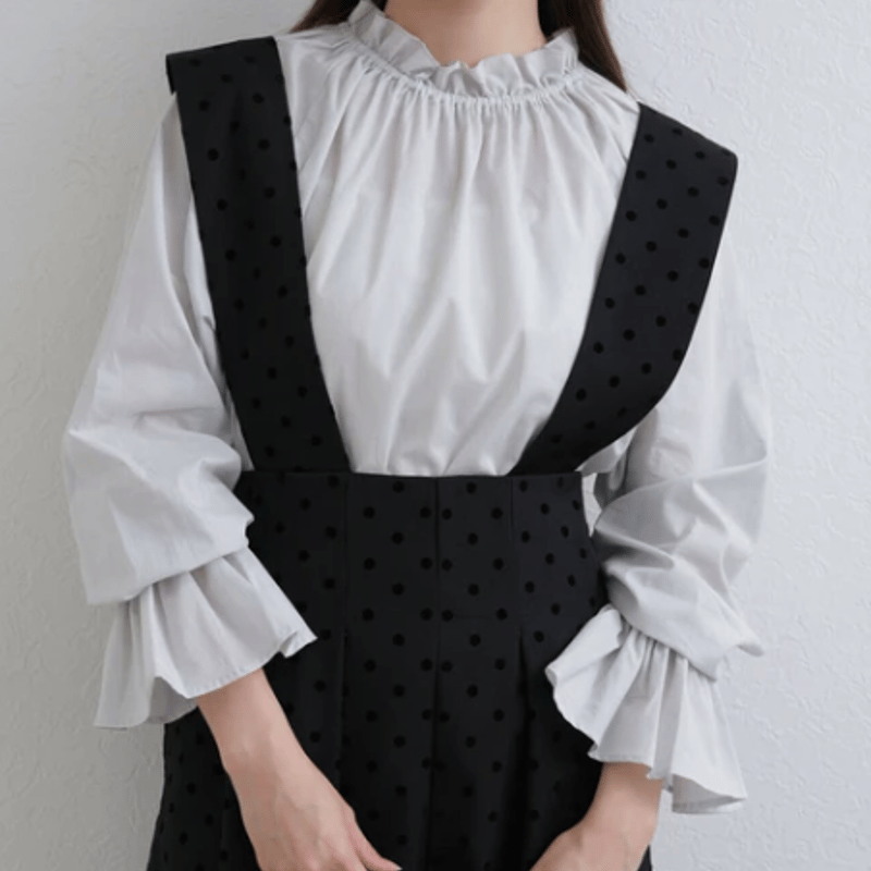 袖口＆首元フリルデザインプルオーバーブラウス | Minayo Select