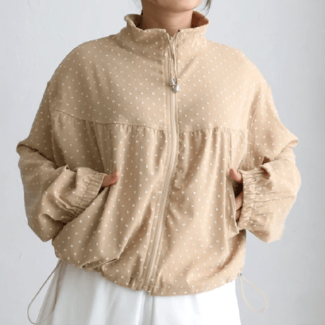 ドット刺繍ジップアップブルゾン