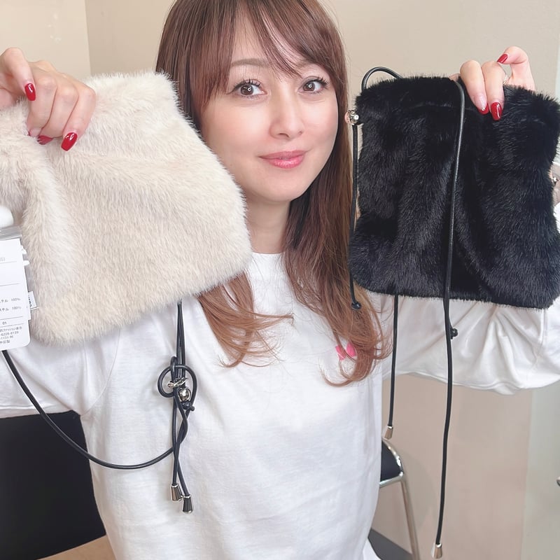 ふわもこ可愛いフェイクファー巾着ポシェット | Minayo Select