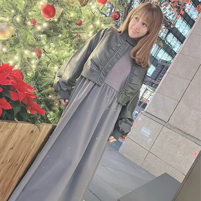 ⭐️大人気商品⭐️指穴付きハイネックドッキングワンピース ⭐️大人気商品⭐️指穴付きハイネックドッキングワンピース