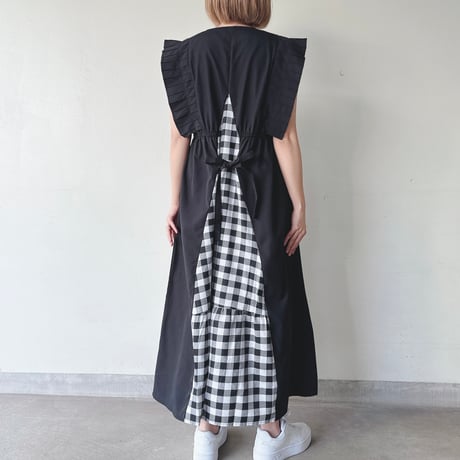 バックスリットチェック柄肩プリーツワンピース
