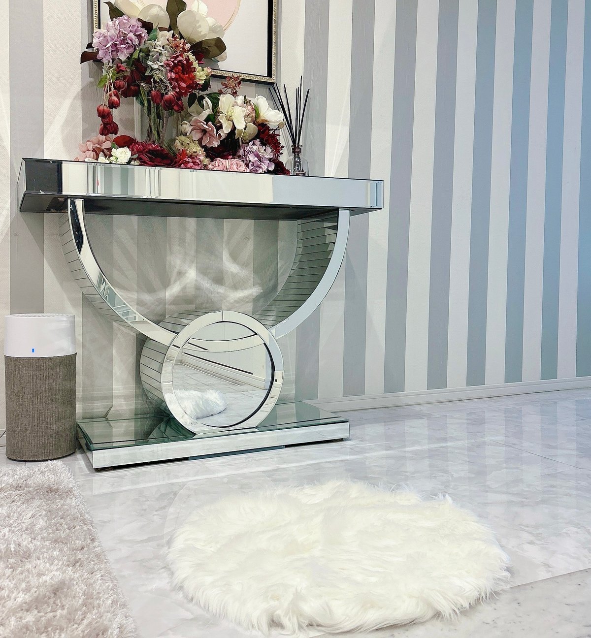 こちらは、ムートンの絨毯です フェイクムートンラグマット ラウンド 品番：fu-zyf016 | Minayo Select