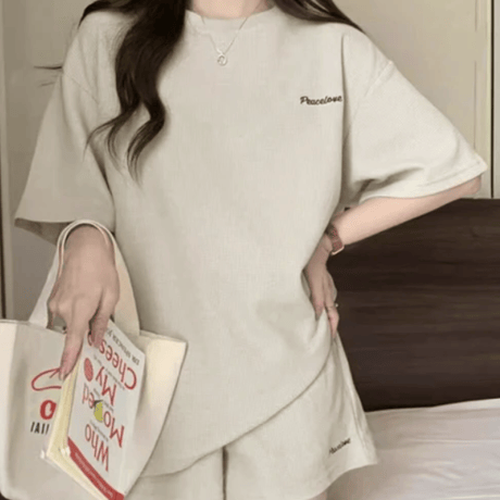 半袖Tシャツショートパンツセットアップ
