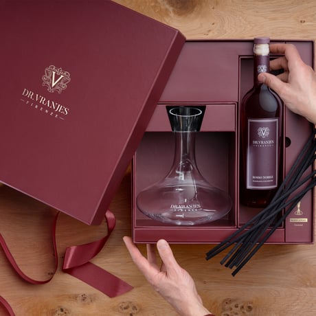 【美奈代さんがご自宅で愛用中】DR. VRANJES（ドットール・ヴラニエス）ルームフレグランス　ROSSO NOBILE〔ロッソノービレ〕　750ml 　ギフトセット