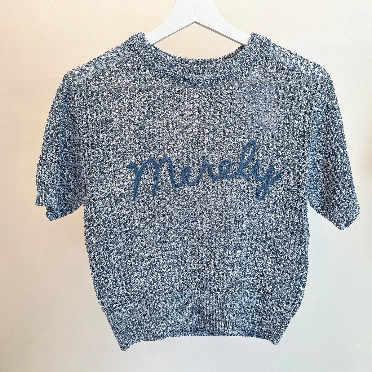 【新品未使用タグ付き】myuドットパール ボンディング コート♡ ドット 刺繍☆GPS☆BoTトーク みてねみまもり まもサーチ