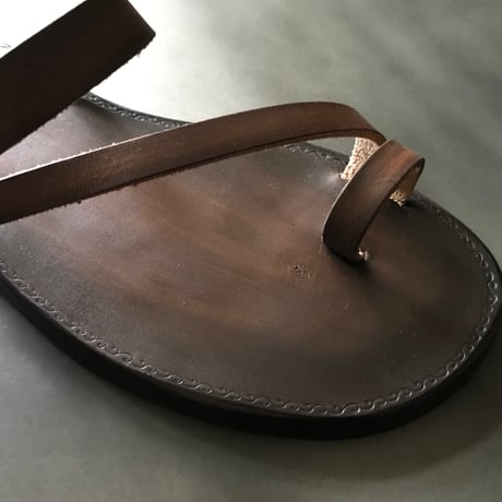 PEZZETTINO（ペッツェティーノ）ベーシックサンダル