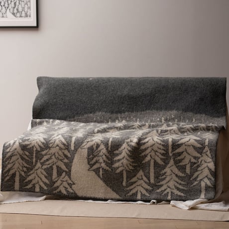 KLIPPAN"ウールブランケット シングル / HOUSE IN THE FOREST(グレー)"