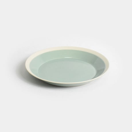 yumiko iihoshi porcelain×木村硝子店"dishes plate180(pistachio green)"