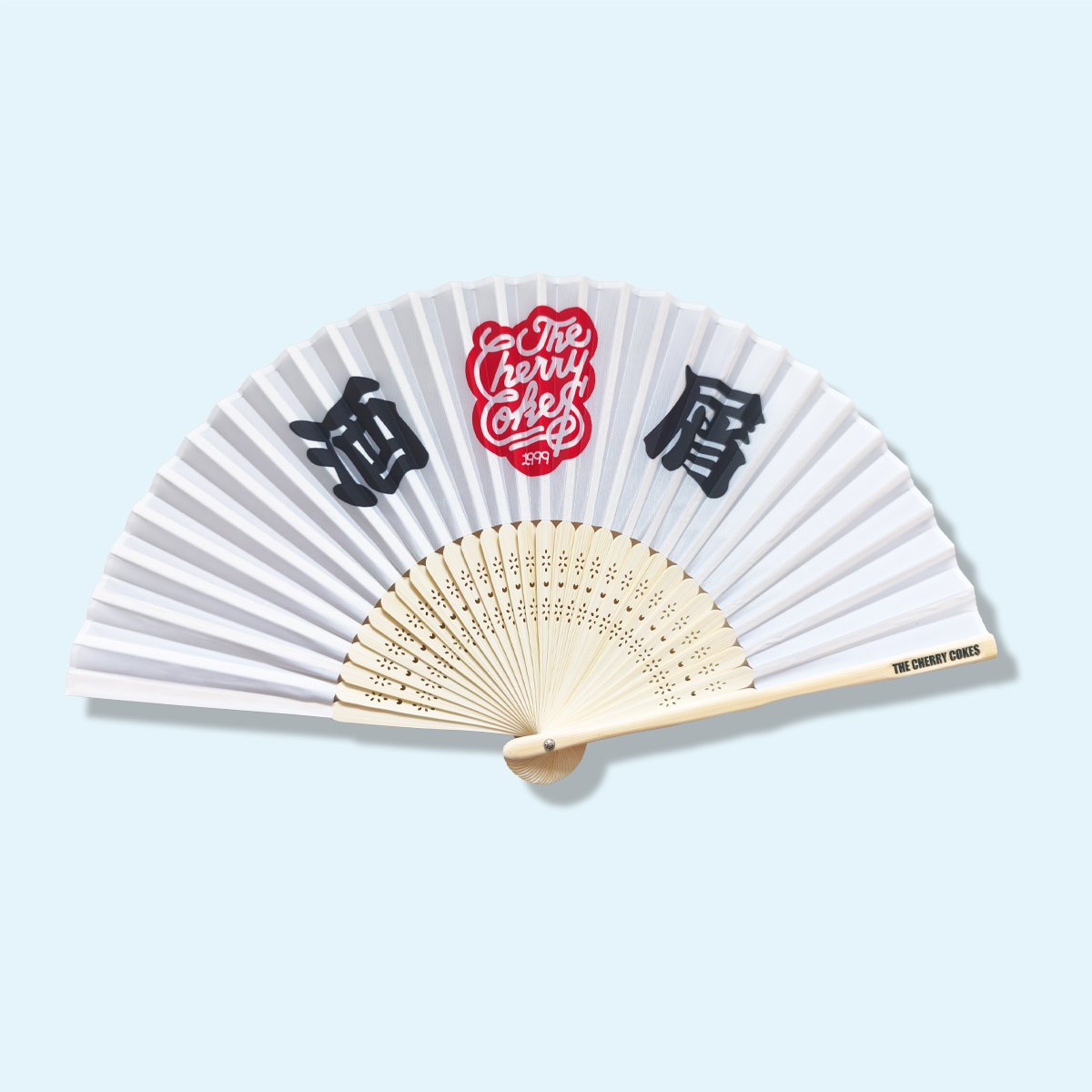 coco_cherryページ 漆黒ヴァンパイアちゃん🦇🍷💋 地毛が茶色いのでこの漆黒感求め