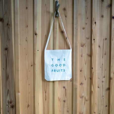 THE GOOD FRUITS コットンショルダーバッグ。