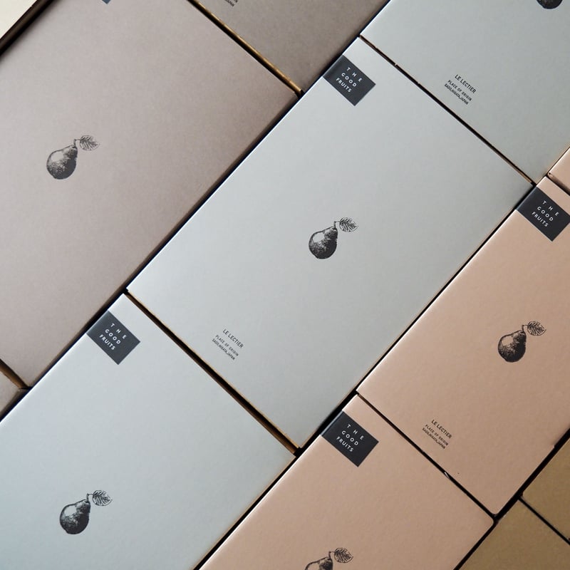 Le Lectier 2kg GIFT | 佐渡島 吹上農園 おいしい柿とルレクチェと。