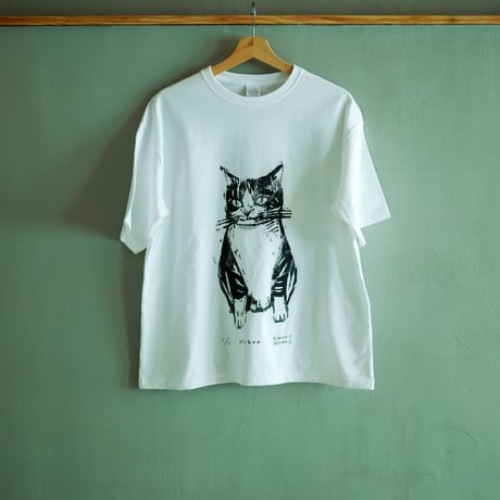 Pシャツ - 『ぴーちゃん』ビッグシルエット猫Tシャツ