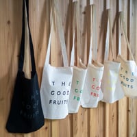 THE GOOD FRUITS コットンショルダーバッグ。