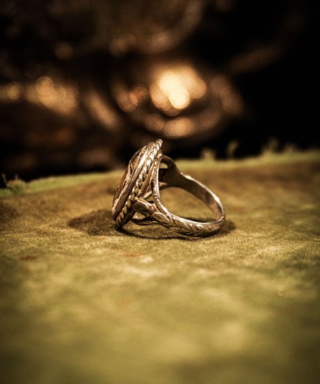 Flame stone reef vintage silver ring