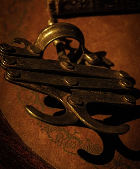 Accordion antique corkscrew