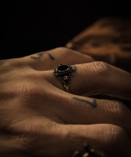 Black onyx vintage sterling silver ring