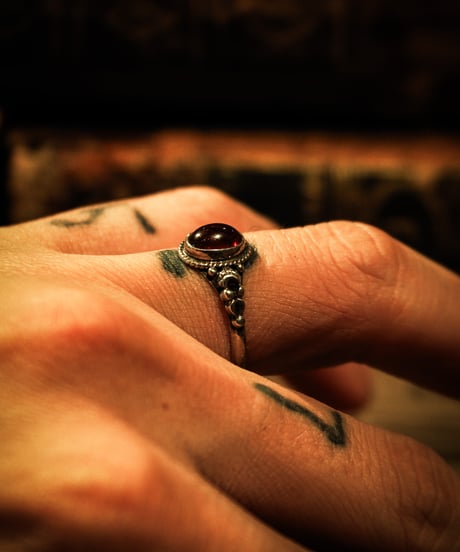 Garnet stone Vintage sterling silver ring