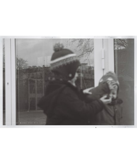 PARIS PHOTO POST CARD [ Children ]