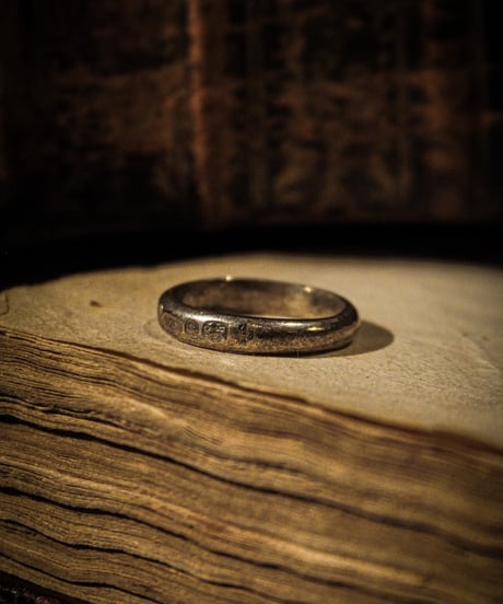 Hallmark Design vintage sterling silver ring
