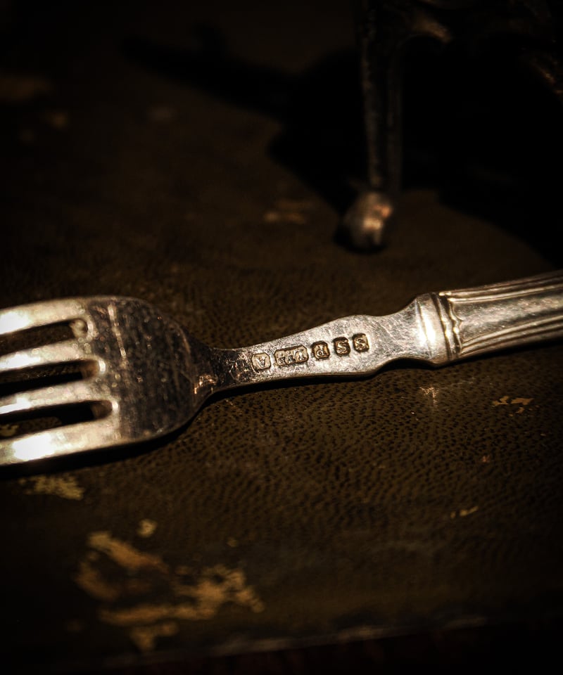 Vintage British Silver-Plated Fork | WAIOKIRY
