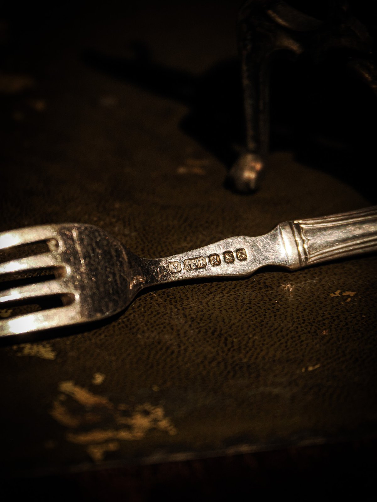 Vintage British Silver-Plated Fork | WAIOKIRY