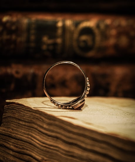 Garnet stone Vintage sterling silver ring