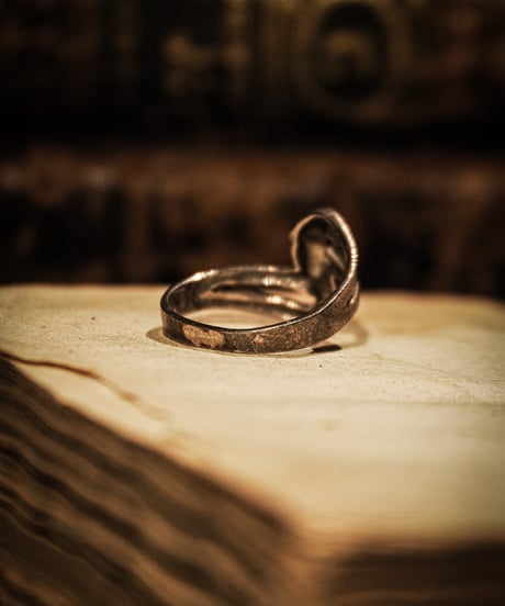 Distortion vintage sterling silver ring