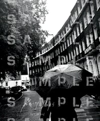 【HOME SCREEN PHOTO】Rainy Days Photo in LONDON