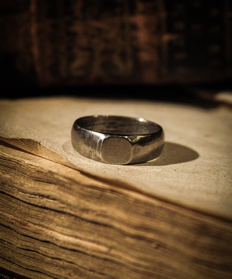 Signet vintage sterling silver ring