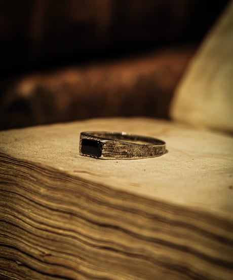 Black onyx vintage sterling silver ring
