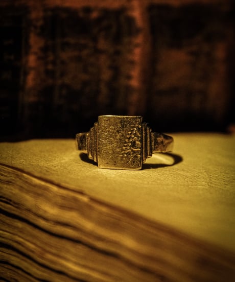 Half Engraved signet ring