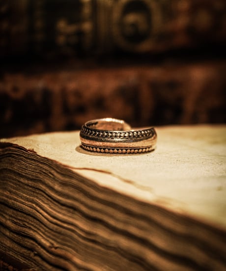 Line half vintage sterling silver ring
