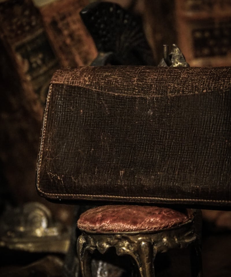 Vintage leather coin case | WAIOKIRY