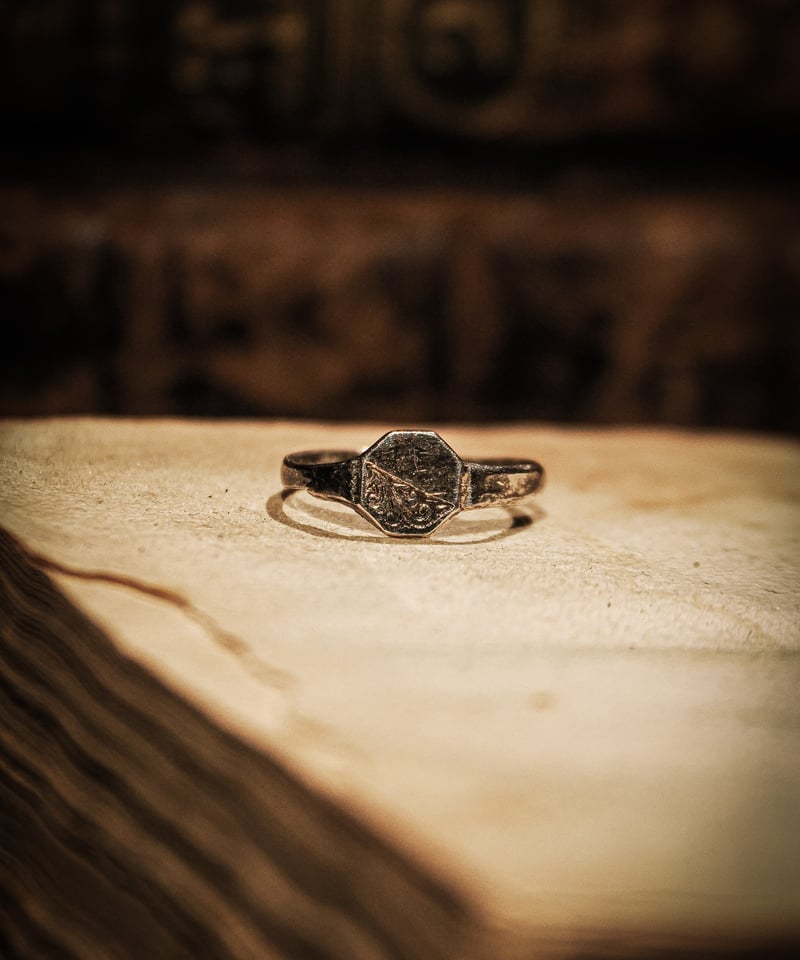 Half Engraved sterling silver signet ring | WAI